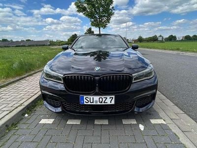 BMW 740