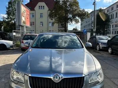 Gebraucht Skoda Superb 140 PS (102 kW) 2008 Grau Limousine