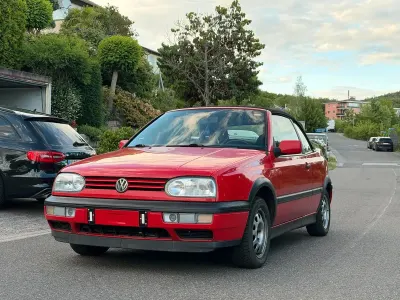 Gebraucht VW Golf 90 PS (66 kW) 1994 Rot Cabrio
