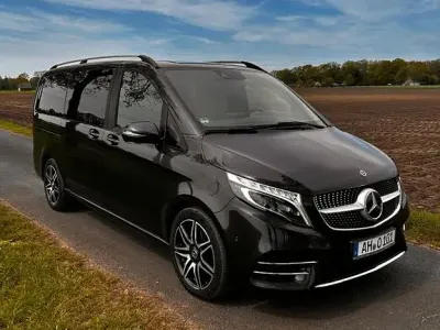 Używany Mercedes V250 AMG line 190 KM (139 kW) 2019 Szary Minivan