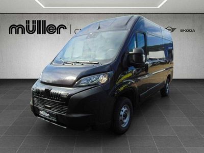 Gebraucht Peugeot Boxer 140 PS (102 kW) 2025 Graphit grau (metallic) Van