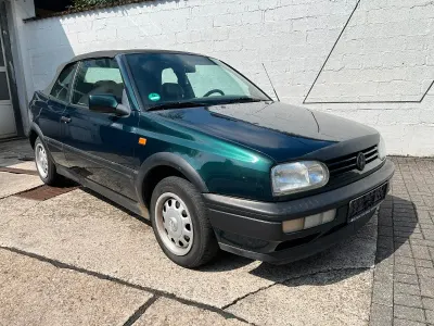 Gebraucht VW Golf Cabriolet 90 PS (66 kW) 1994 Grün Cabrio
