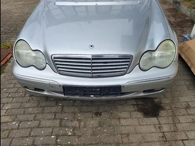 Mercedes C180