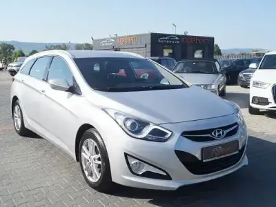 Gebraucht Hyundai i40 Edition 135 PS (99 kW) 2015 Silber Kombi