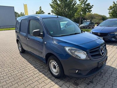 Mercedes Citan 109