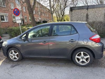 Gebraucht Toyota Auris Executive 132 PS (97 kW) 2011 Grau Kleinwagen