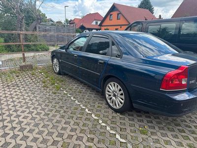Volvo S80