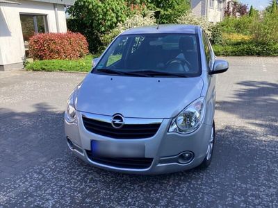 Opel Agila