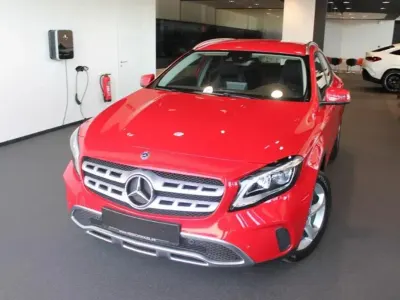 Brugt Mercedes GLA180 Urban 122 HK (89 kW) 2019 Rød SUV