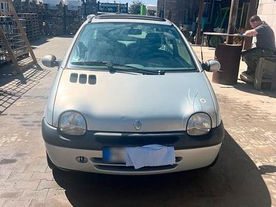 Usata Renault Twingo 60 CV (44 kW) 2006 Argento Utilitaria