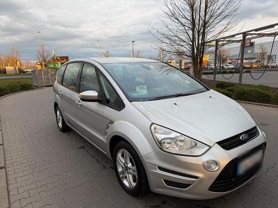 Gebraucht Ford S-MAX S 136 PS (100 kW) 2012 Silber Van / Kleinbus