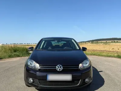 Gebraucht VW Golf VI 105 PS (77 kW) 2011 Schwarz Limousine