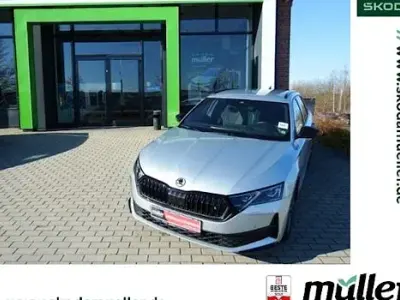 Second-hand Skoda Octavia SportLine 204 CP (150 kW) 2025 Argintiu Break