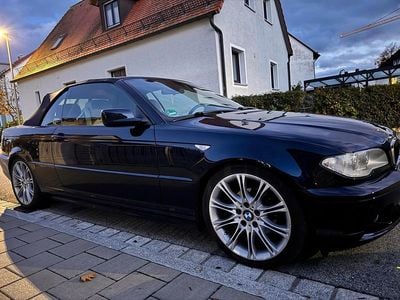 Blau Gebraucht 2006 BMW 318 Cabriolet Cabrio | 10.759 €