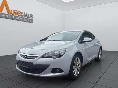 Gebraucht Opel Astra GTC Edition 120 PS (88 kW) 2013 Weiß Coupé