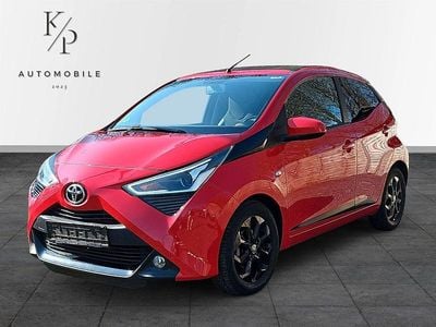 Usata Toyota Aygo x-sky 72 CV (52 kW) 2018 Rosso Utilitaria