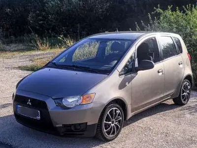 Gebraucht Mitsubishi Colt 95 PS (69 kW) 2008 Grau Limousine