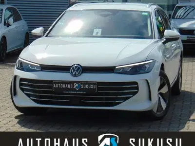 Gebraucht VW Passat Business 150 PS (110 kW) 2025 Weiß Kombi