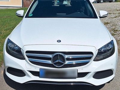 Gebraucht Mercedes C220 170 PS (125 kW) 2016 Weiß Kombi