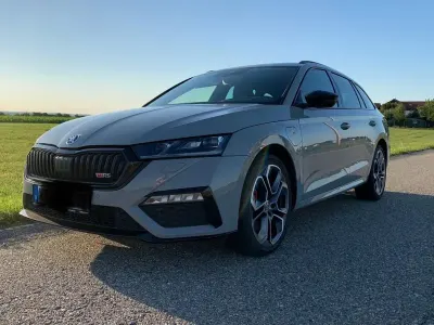 Gebraucht Skoda Octavia RS 245 PS (180 kW) 2021 Grau Kombi