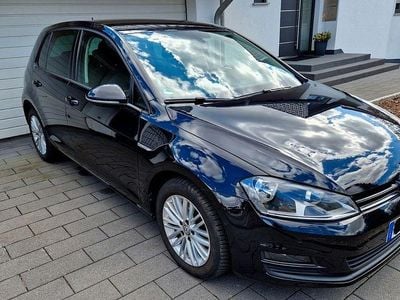 Gebraucht VW Golf VII Comfortline 105 PS (77 kW) 2014 Schwarz Limousine
