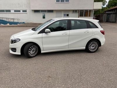 Mercedes B180