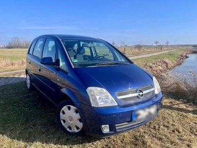 Usata Opel Meriva 100 CV (73 kW) 2005 Blu Monovolume