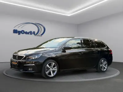 Gebraucht Peugeot 308 GT-line 131 PS (96 kW) 2021 Noir perla nera Limousine