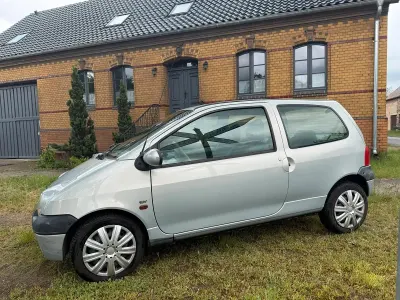 Occasion Renault Twingo 75 ch (55 kW) 2002 Gris Citadine