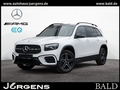 Mercedes GLB220