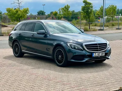 Gebraucht Mercedes C220 Exclusive 170 PS (125 kW) 2016 Grau Kombi