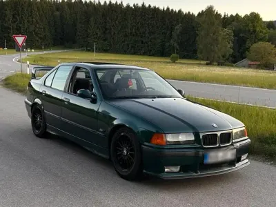 Gebraucht BMW 316 M Sport 102 PS (75 kW) 1994 Grün Limousine