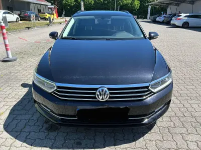Gebraucht VW Passat 150 PS (110 kW) 2018 Schwarz Kombi