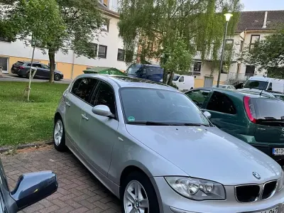 Gebraucht BMW 118 137 PS (100 kW) 2006 Silber Kleinwagen