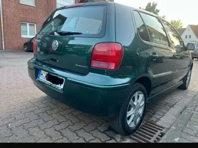 Gebraucht VW Polo Basis 75 PS (55 kW) 2001 Grün Kombi