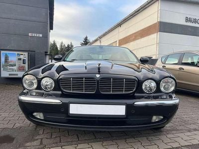Jaguar XJ6