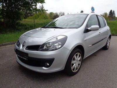gebraucht Renault Clio III 1.2 Rip Curl TCE 100 Eco2