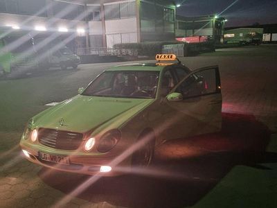 Mercedes 200