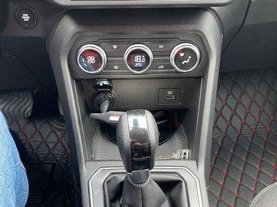 Gebraucht Dacia Sandero Comfort 91 PS (66 kW) 2022 Orange Limousine