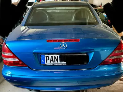 Gebraucht Mercedes SLK200 163 PS (119 kW) 2000 Blau Cabrio