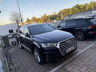 Second-hand Audi Q7 333 CP (244 kW) 2016 Negru SUV