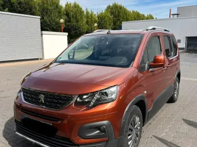 Gebraucht Peugeot Rifter Active 130 PS (95 kW) 2019 Andere farben Van / Kleinbus