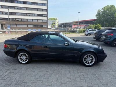 Mercedes CLK320