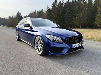 Gebraucht Mercedes C43 AMG AMG 367 PS (269 kW) 2017 Blau Limousine