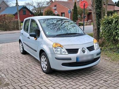 Gebraucht Renault Modus 88 PS (64 kW) 2006 Silber Van / Kleinbus