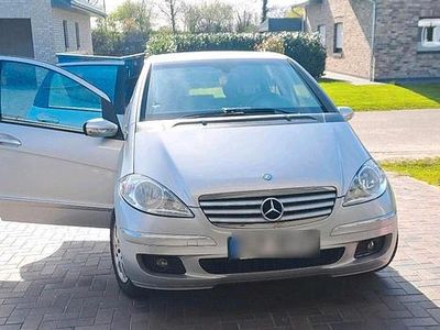 Gebraucht Mercedes A150 95 PS (69 kW) 2007 Silber Kleinwagen