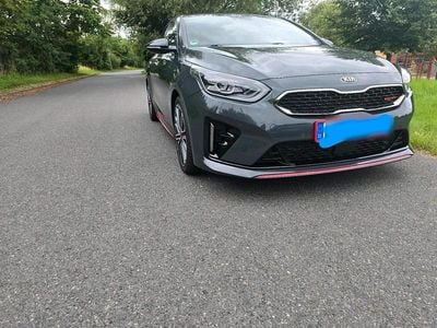 Kia ProCeed GT