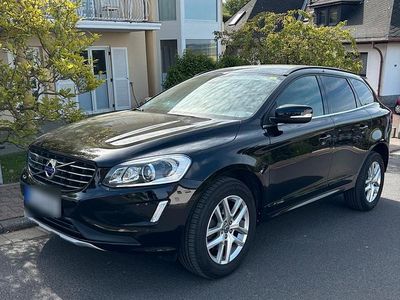 Usata Volvo XC60 220 CV (161 kW) 2017 Nero SUV