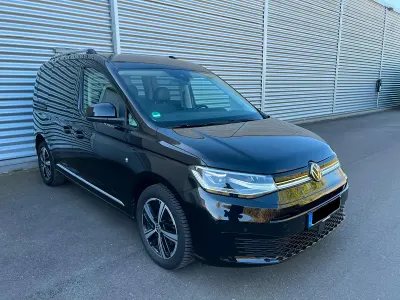 Gebraucht VW Caddy 122 PS (89 kW) 2022 Schwarz Van / Kleinbus