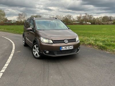 gebraucht VW Touran Cross 2.0 170 PS Automatik 6-Gang DSG-Getriebe